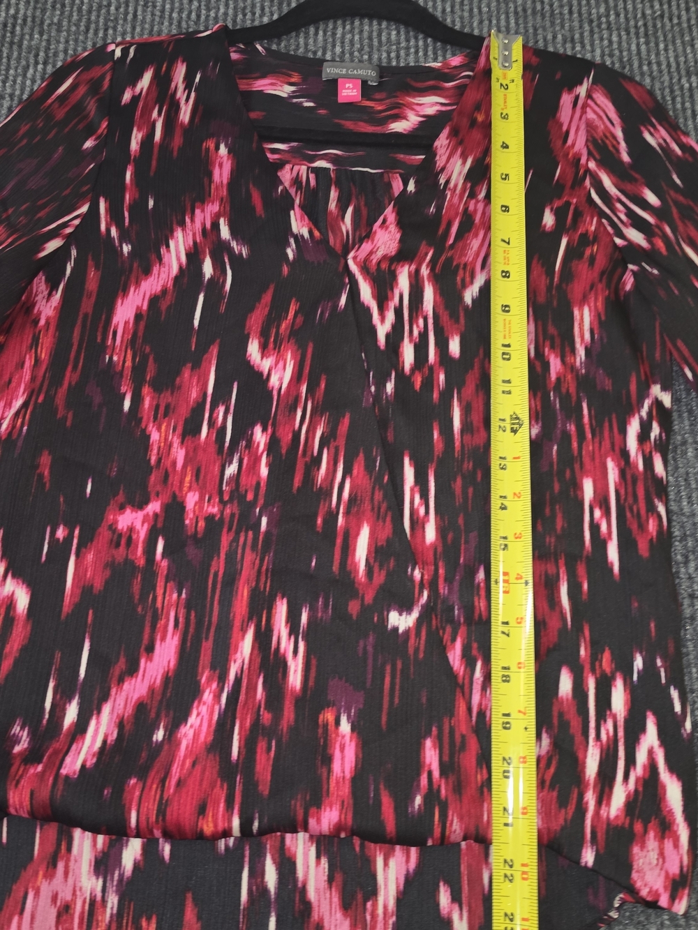 Vince Camuto Black Blouse with Red & Pink Abstract Print - Picture 8 of 10